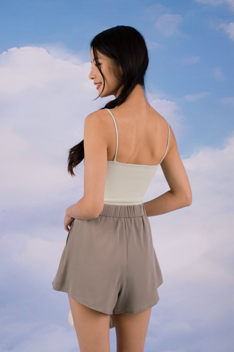 RESTOCK7: Niko Padded Basic Top in Sage Green