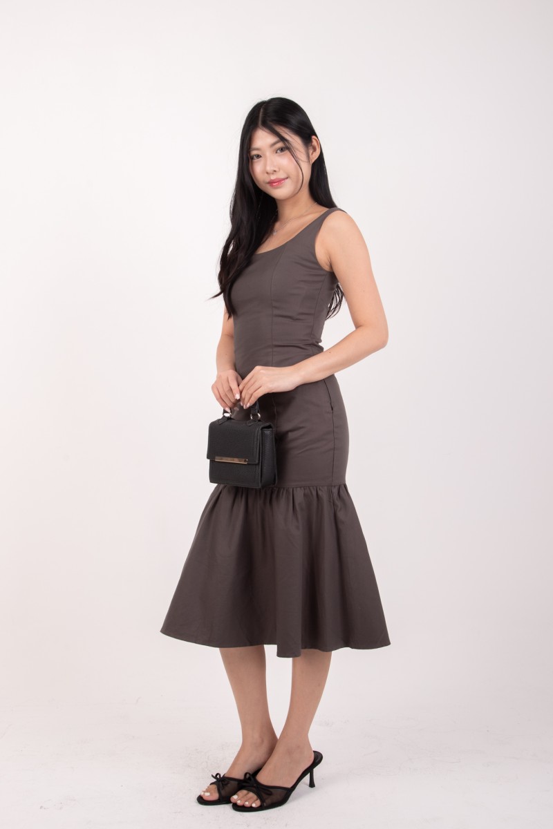 Vaela Panel Mermaid Flare Dress in Gunmetal