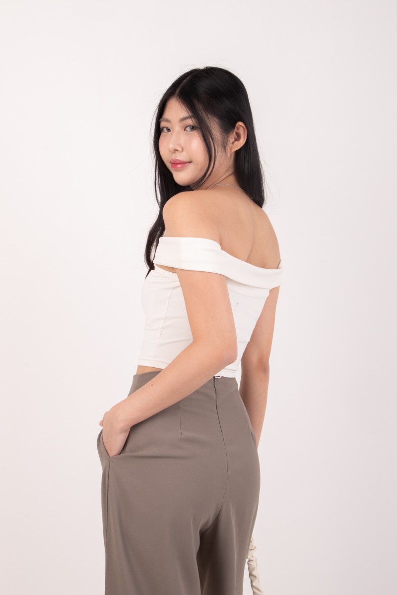 Veyra Wide Leg Pants in Gunmetal
