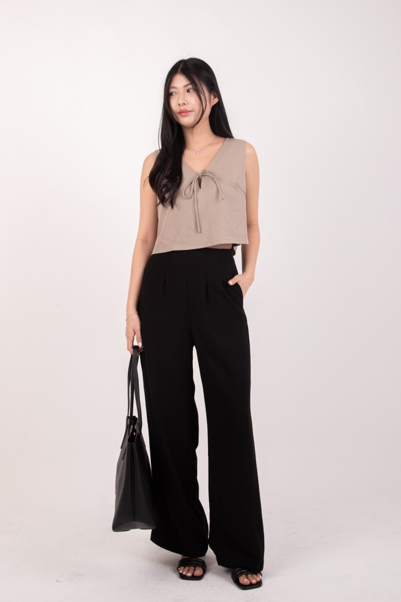 Veyra Wide Leg Pants in Black