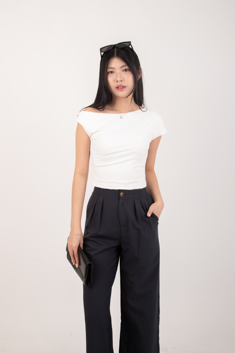 RESTOCK: Bellona Front Pleat Button Pants in Navy