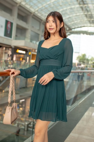 Ayra Sleeved Pleated Dress in Dark Teal (MY)