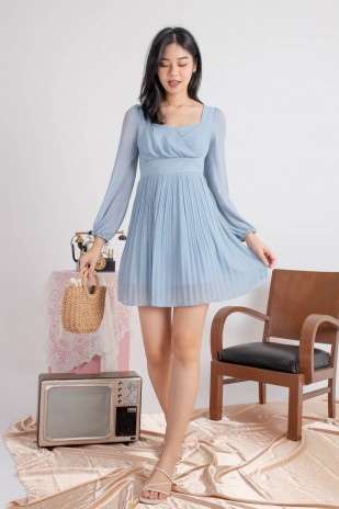 Ayra Sleeved Pleated Dress in Blue (MY)