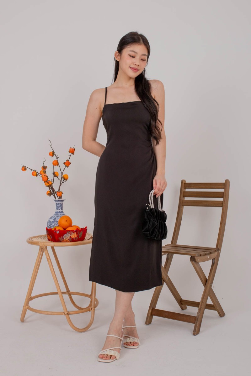 Nanelle Midi Ruched Dress in Black (MY)