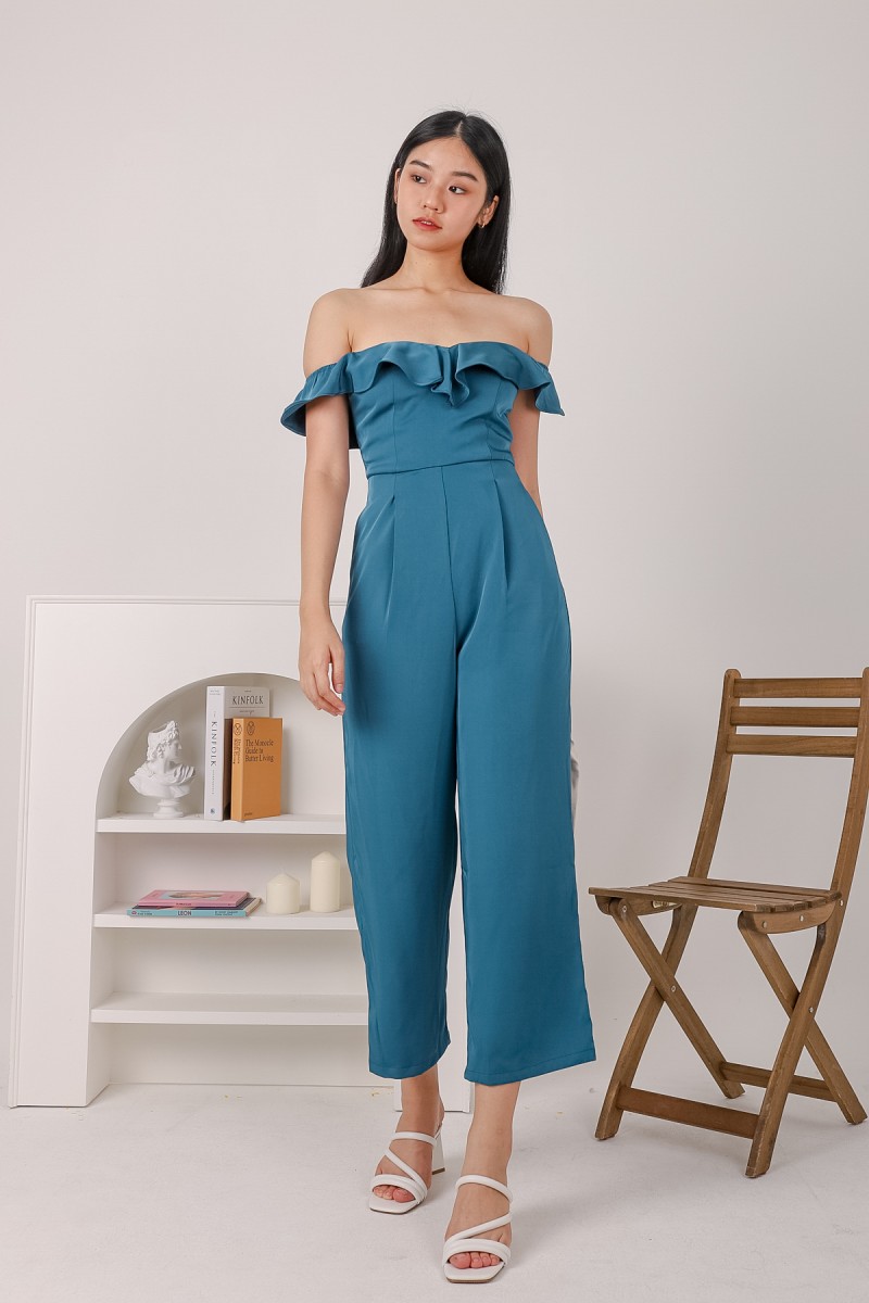 Briel Bardot Off-Shoulder Jumpsuit in Turquoise (MY)