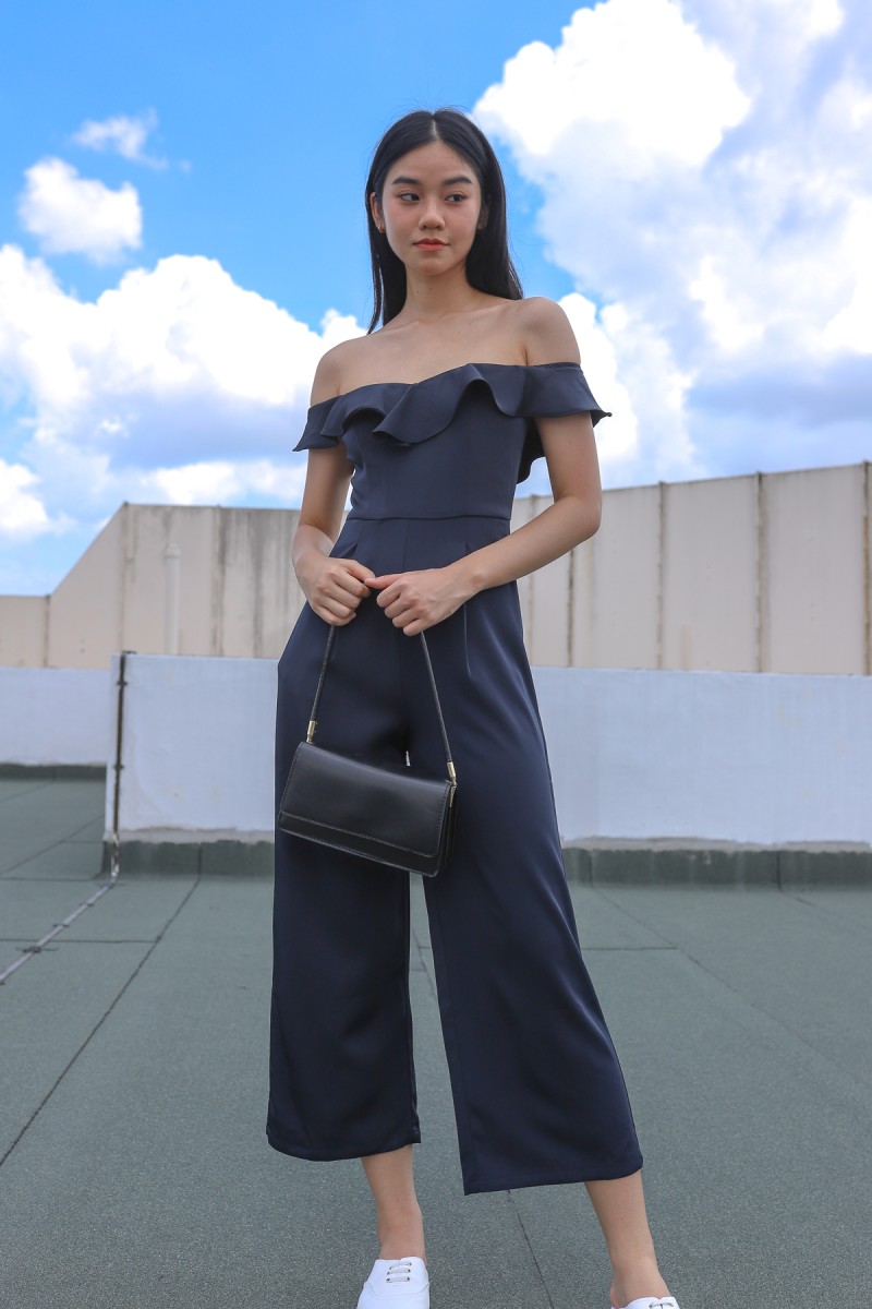 Briel Bardot Off-Shoulder Jumpsuit in Navy (MY)