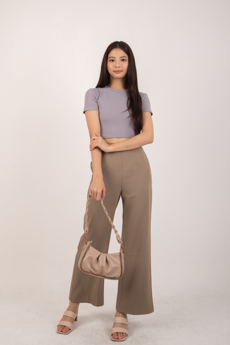 RESTOCK2: Stride Flowy Seamless Pants in Khaki