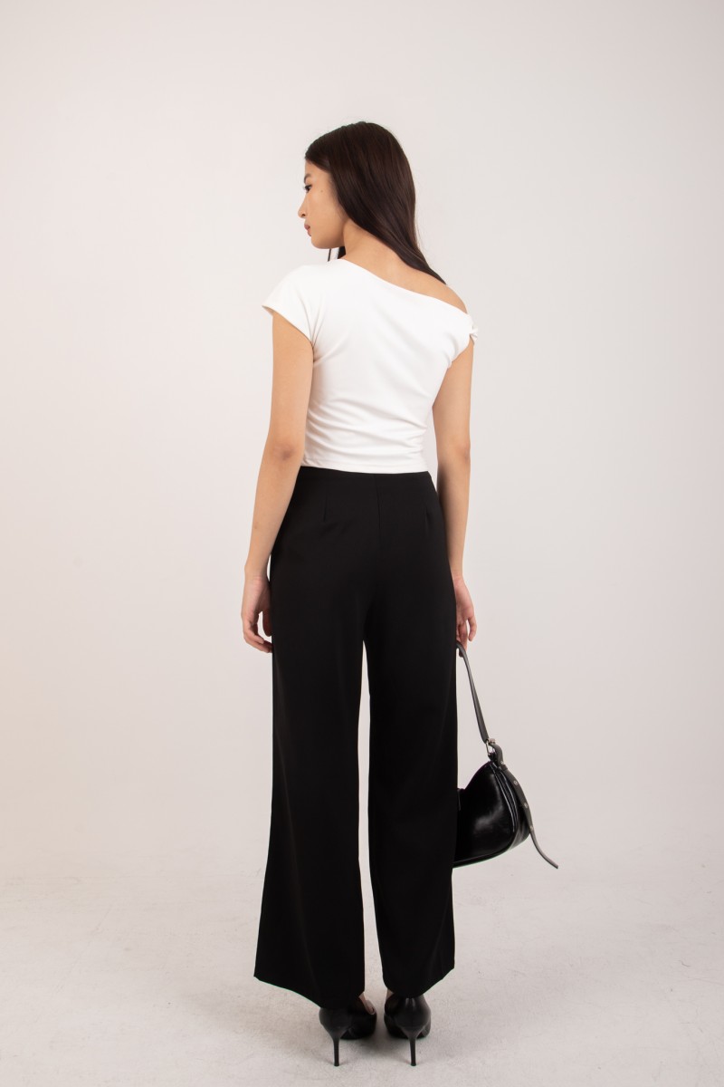 RESTOCK2: Stride Flowy Seamless Pants in Black