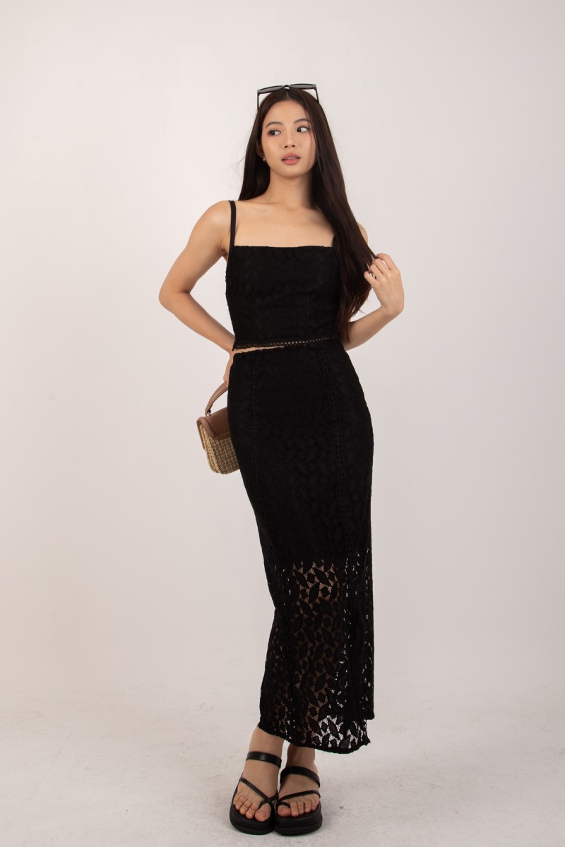 Aurielle Cropped Lace Skirt in Black