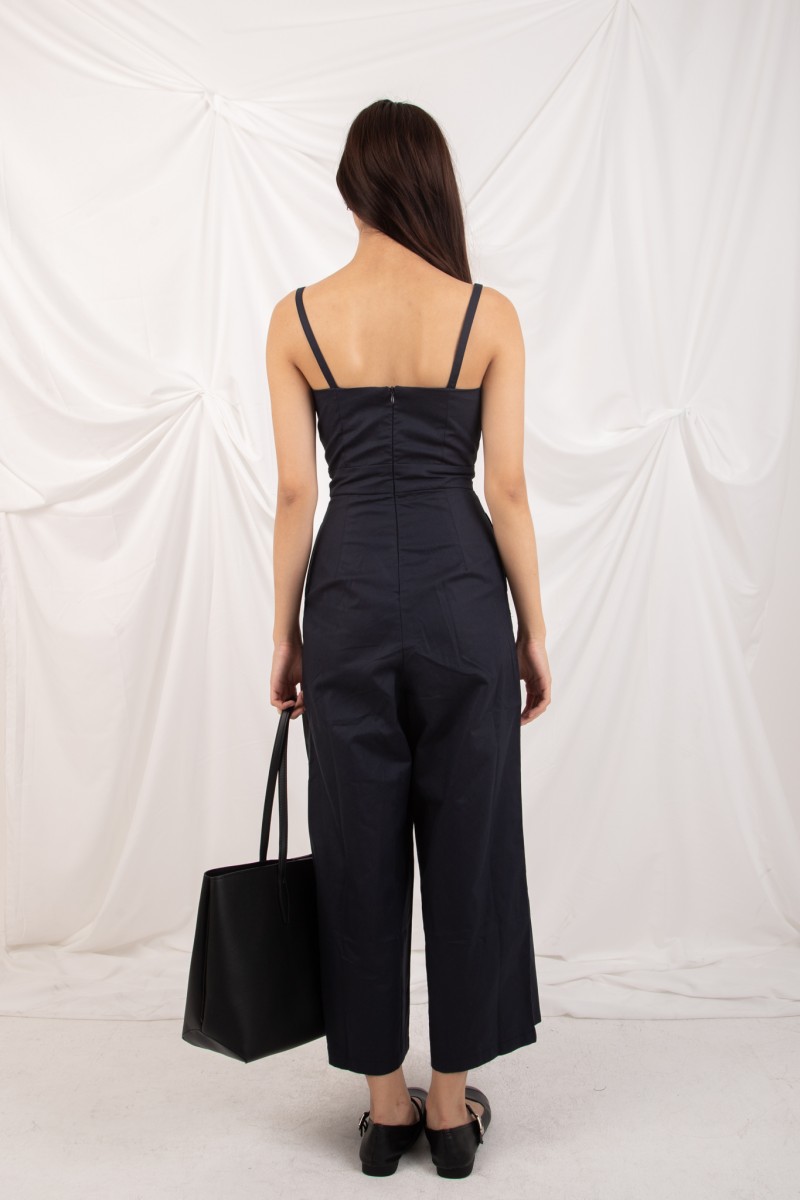 Morrigan Structured Wide-Leg Jumpsuit in Navy