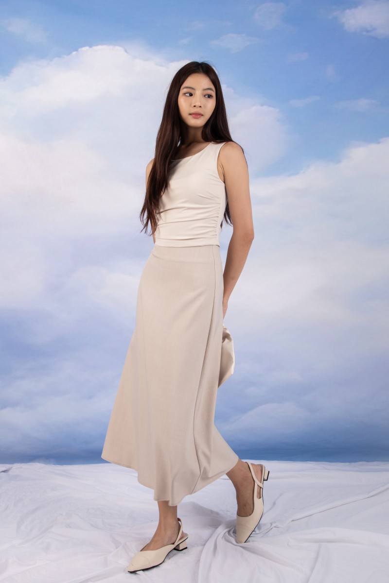 Novee Ruched Side Tank Top in Oat