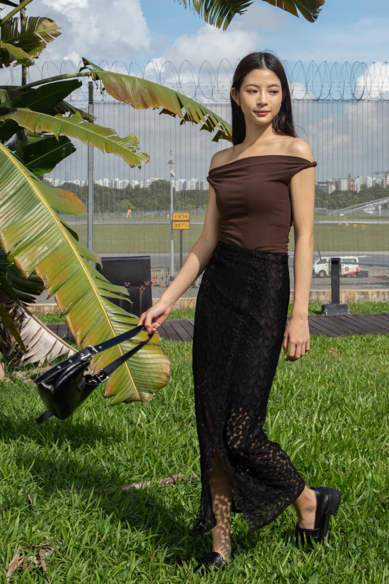 Kove Off-Shoulder Foldover Top in Mocha