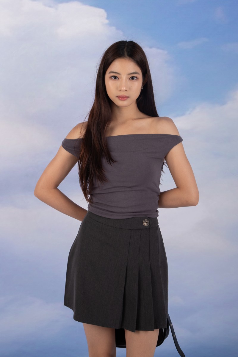 Kove Off-Shoulder Foldover Top in Gunmetal
