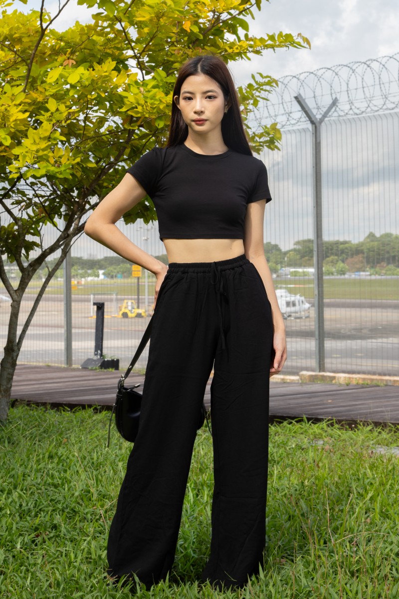 Liri Wide-Leg Pants in Black