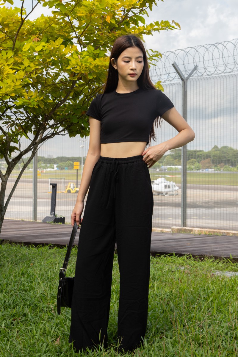 Liri Wide-Leg Pants in Black