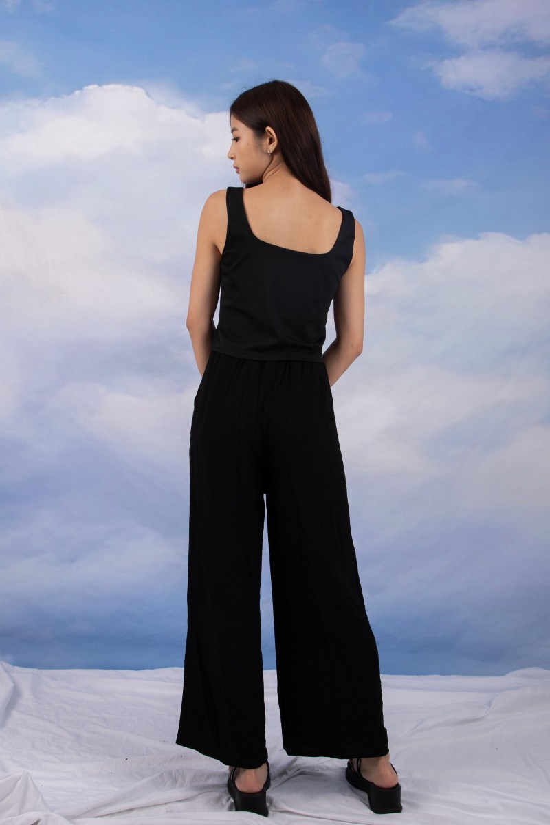 Liri Wide-Leg Pants in Black