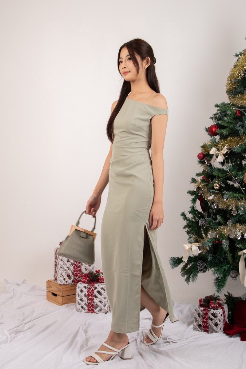 Ilyse Straight Neck Midi Dress in Sage
