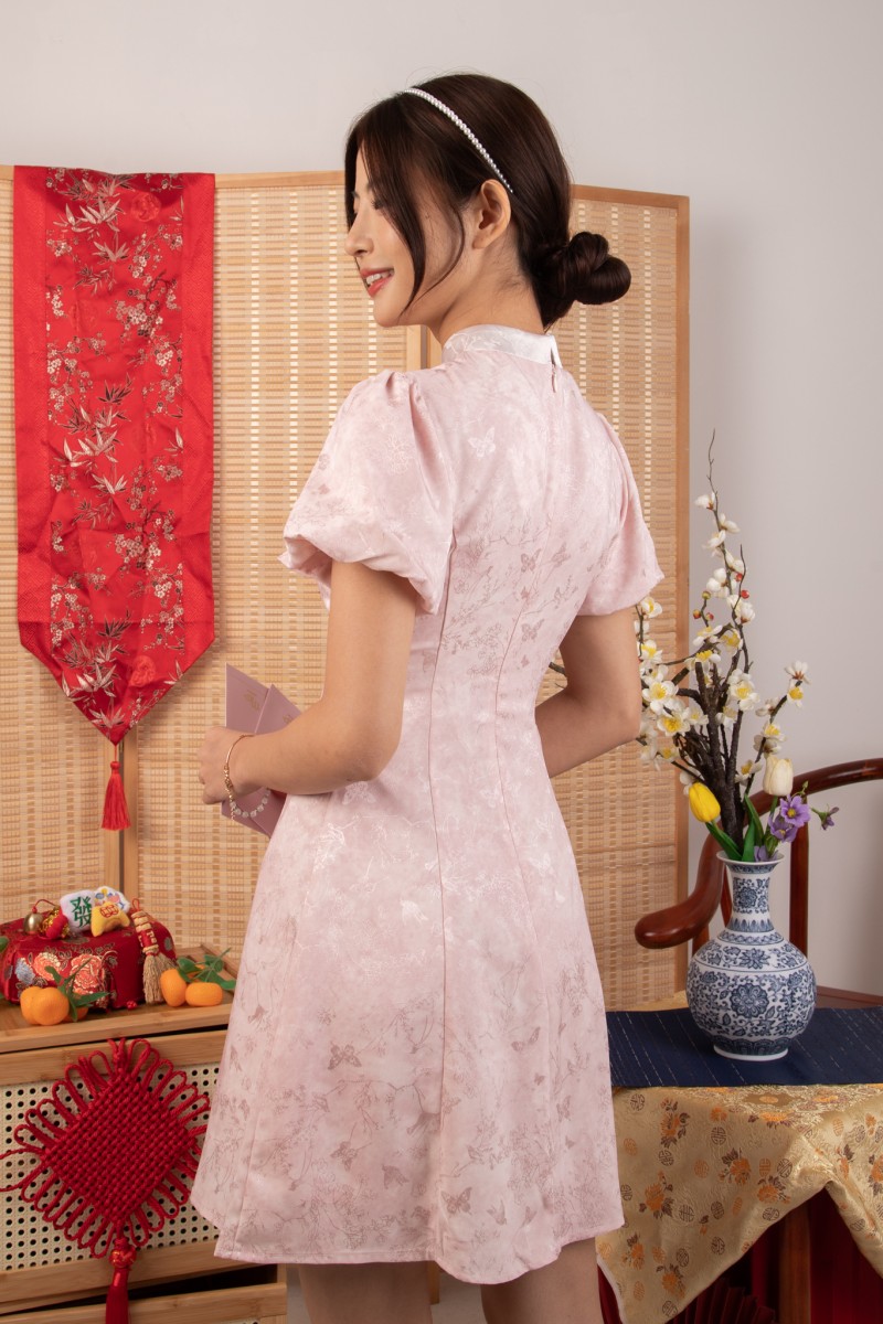Yun Puff Sleeve Mandarin Dress in Pink