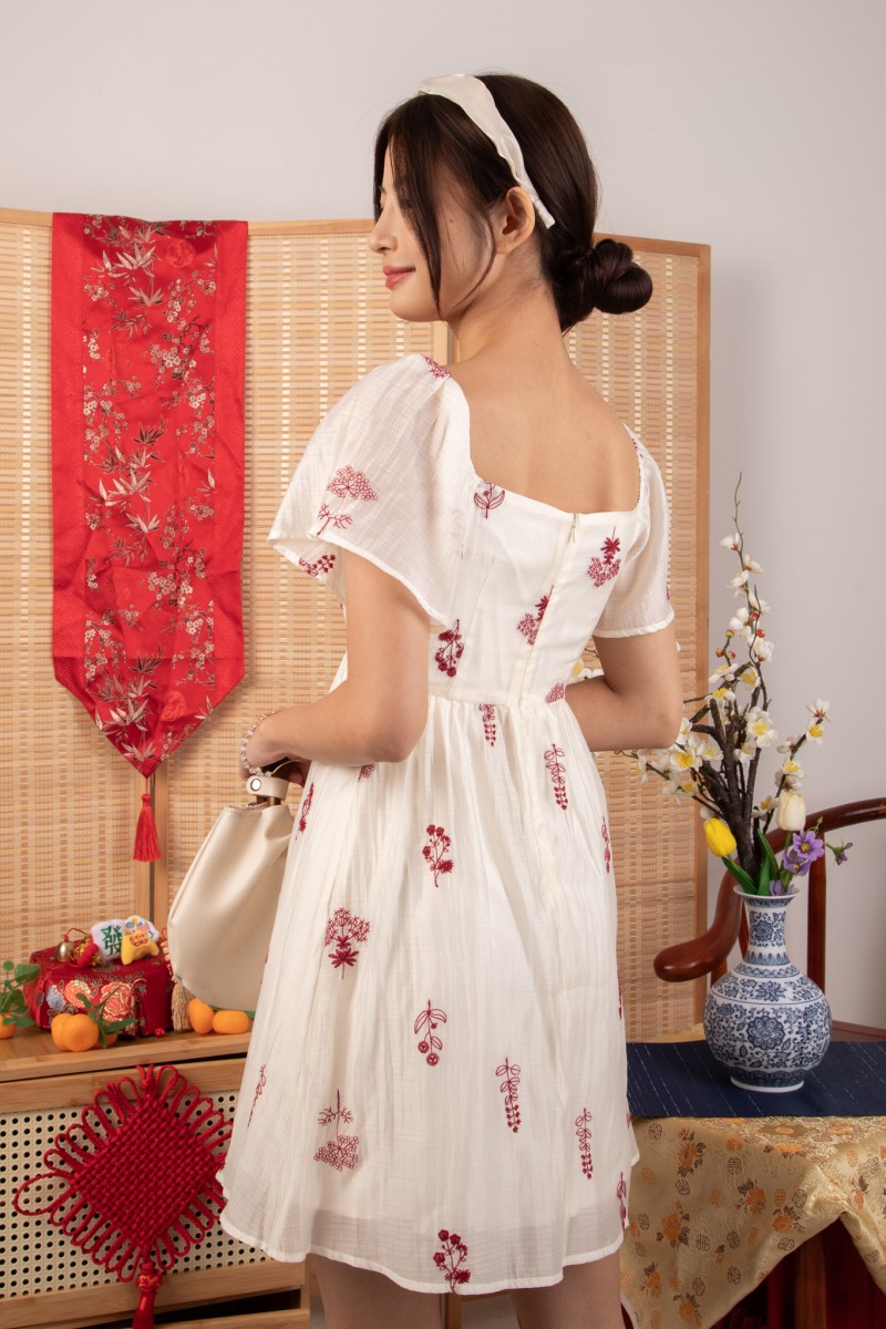 Signy Babydoll Flutter Sleeve Dress in Wine