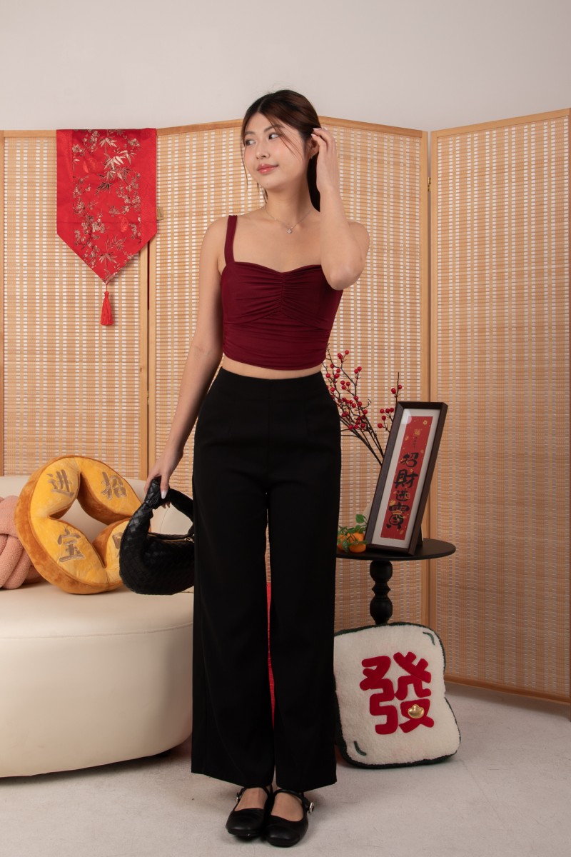 Amy Fitted Strap Top in Wine