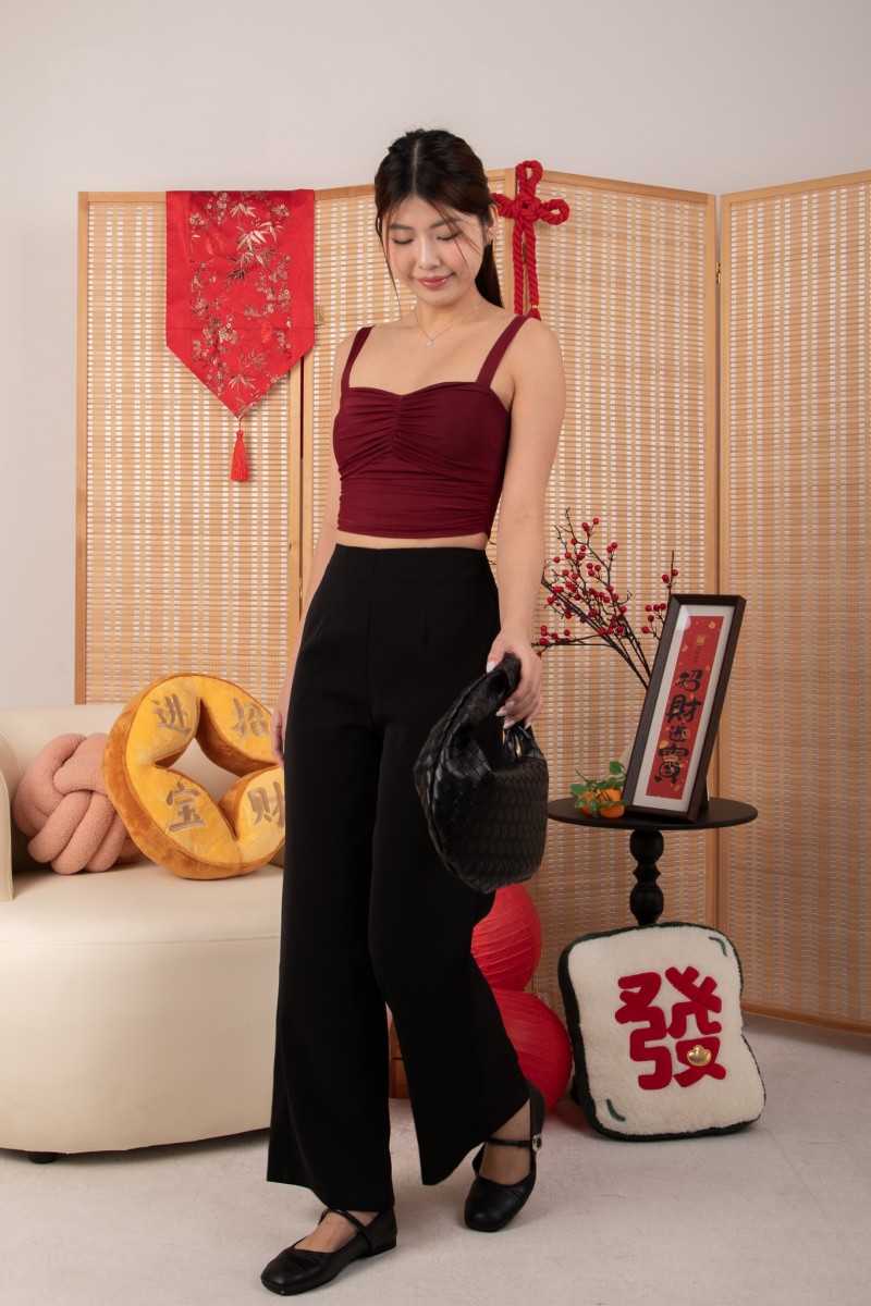 Amy Fitted Strap Top in Wine