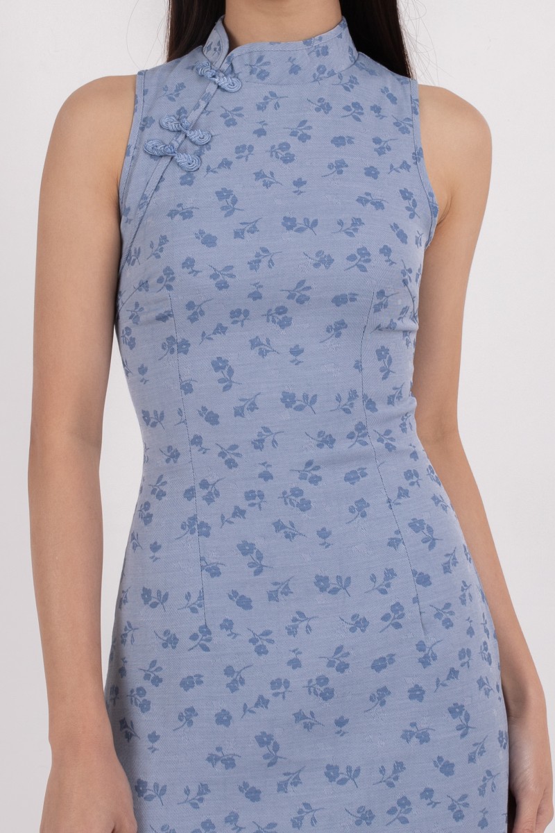 He Qi Denim Midi Dress in Light Wash