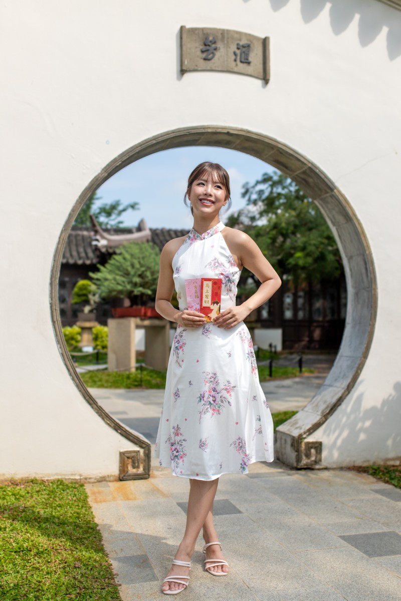 Dynasty Floral Halter Dress in White
