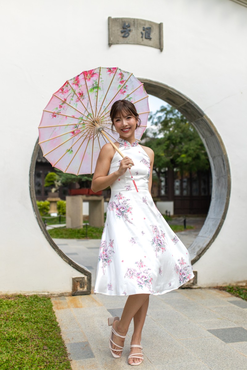 Dynasty Floral Halter Dress in White