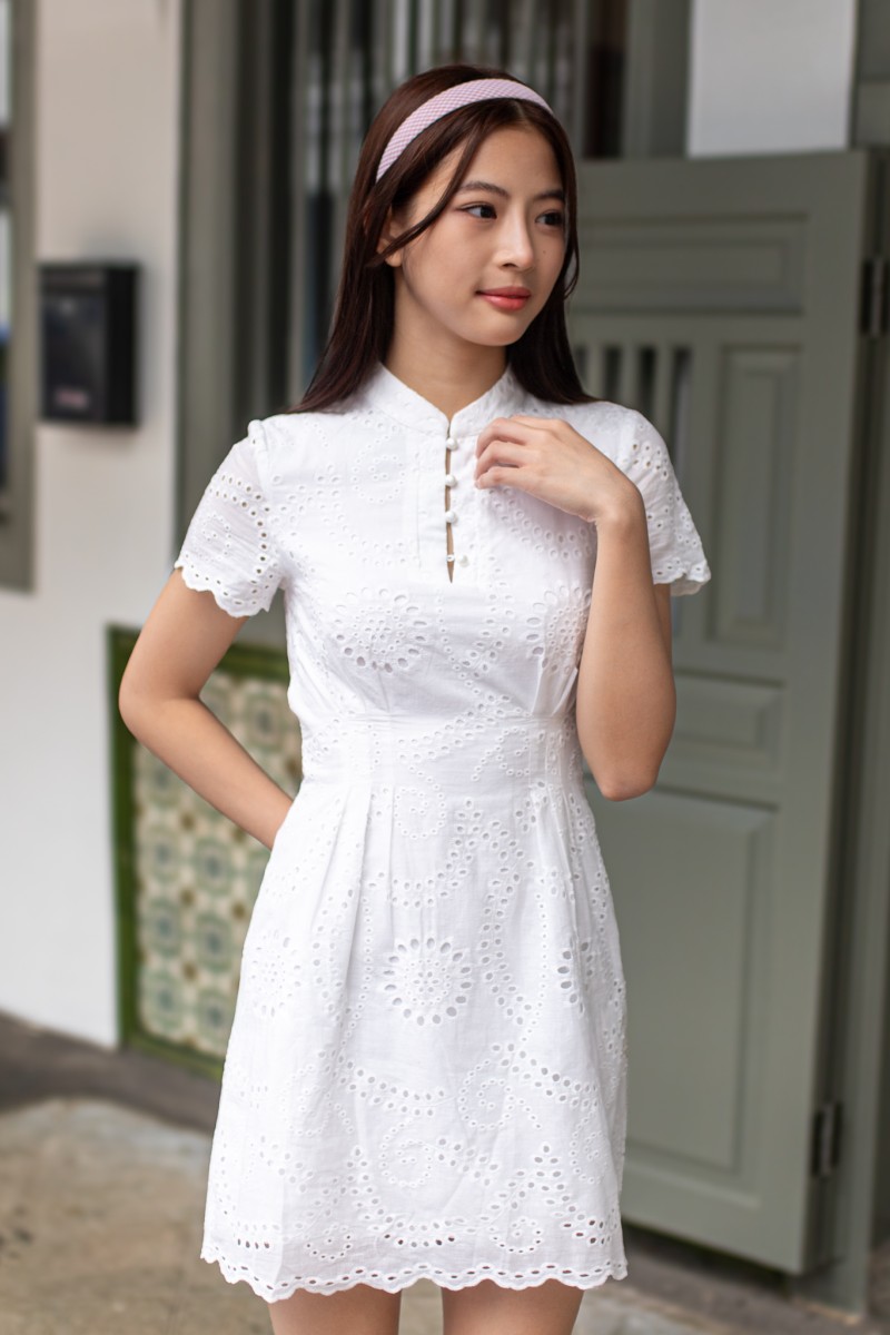 Empress Eyelet Cheongsam Dress in White