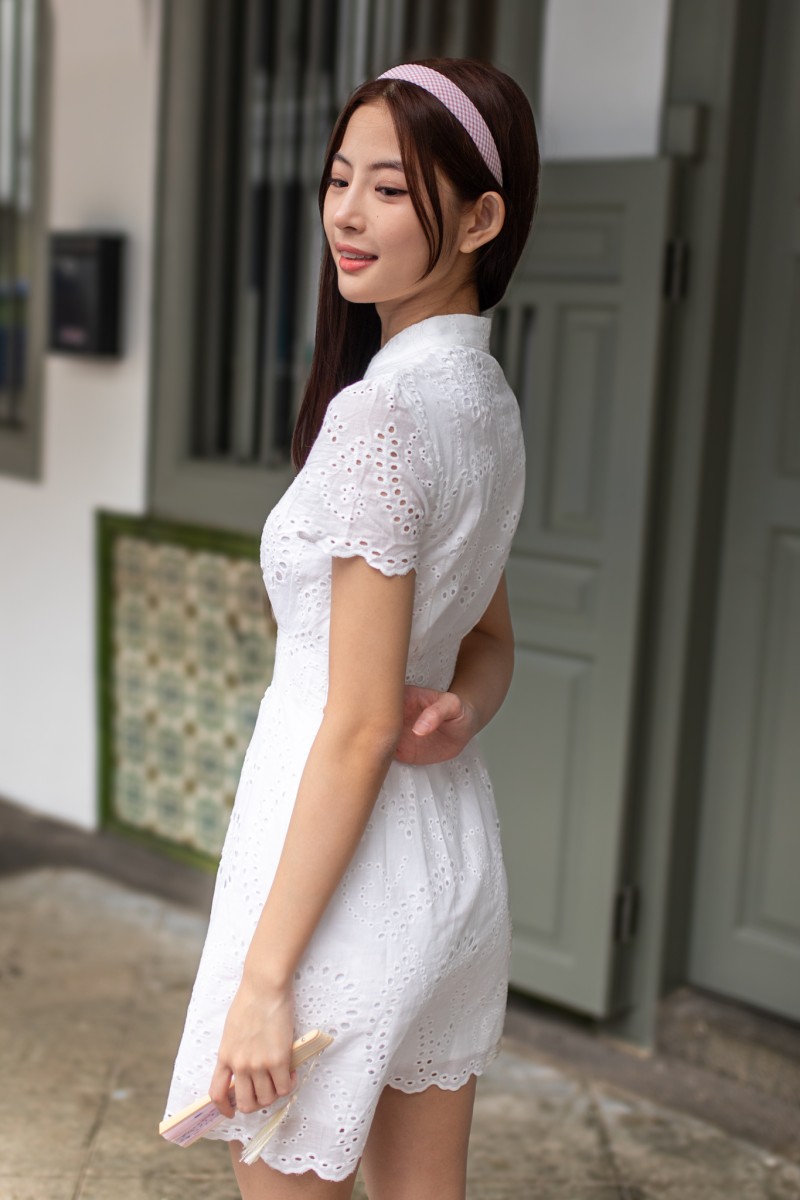 Empress Eyelet Cheongsam Dress in White