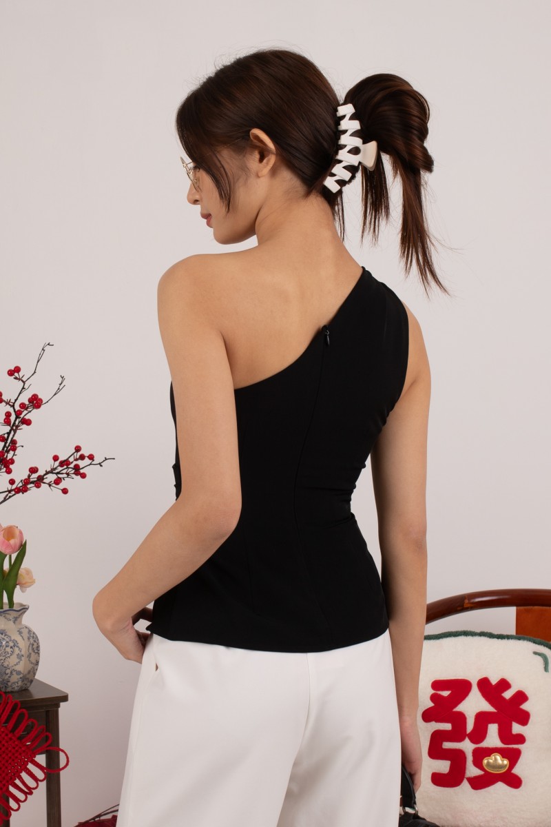 RESTOCK1: Lavinia Ruched Padded Top in Black