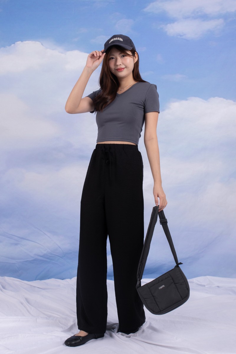 Umber Wide-Leg Pants in Black