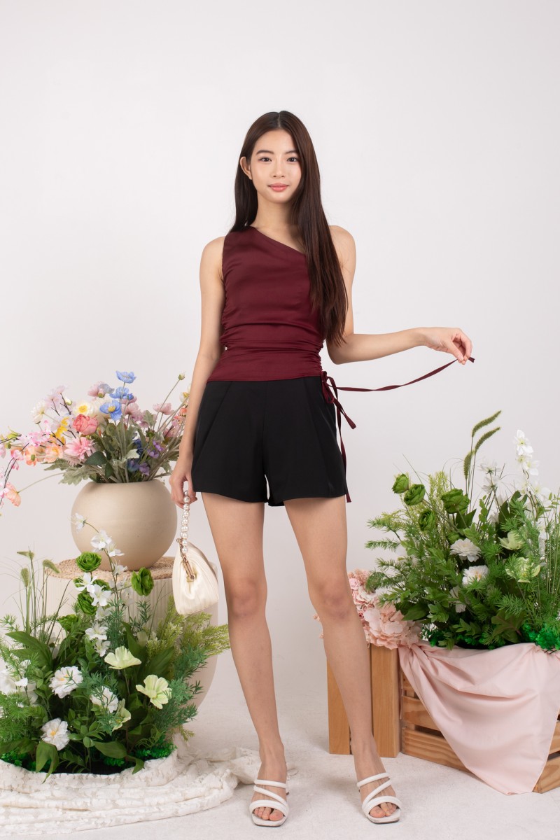 Evania Toga Side Ruched Top in Wine