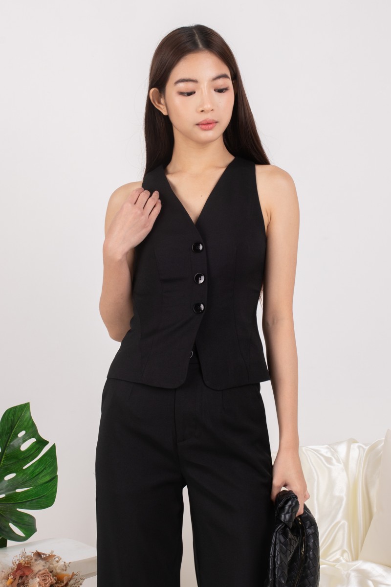 Genia Button Tailored Pants in Black