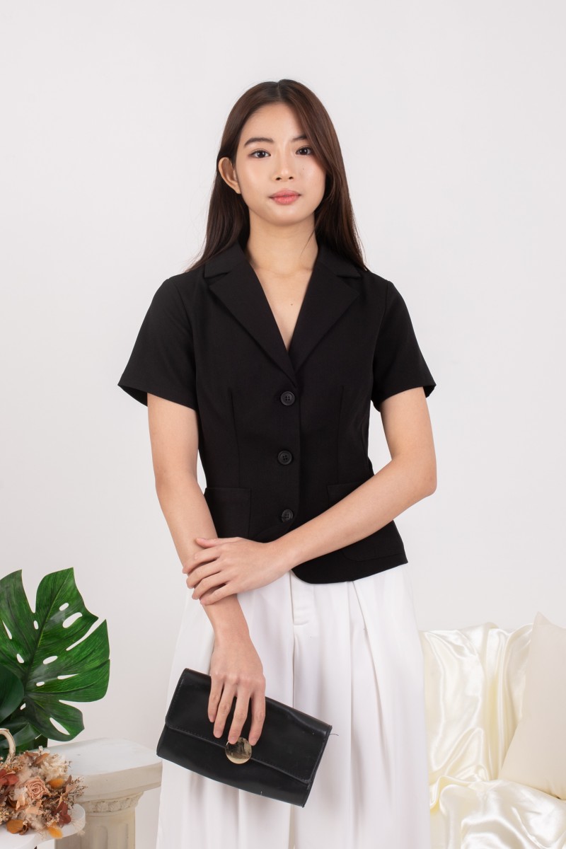 Yvaine Tailored Blazer Top in Black