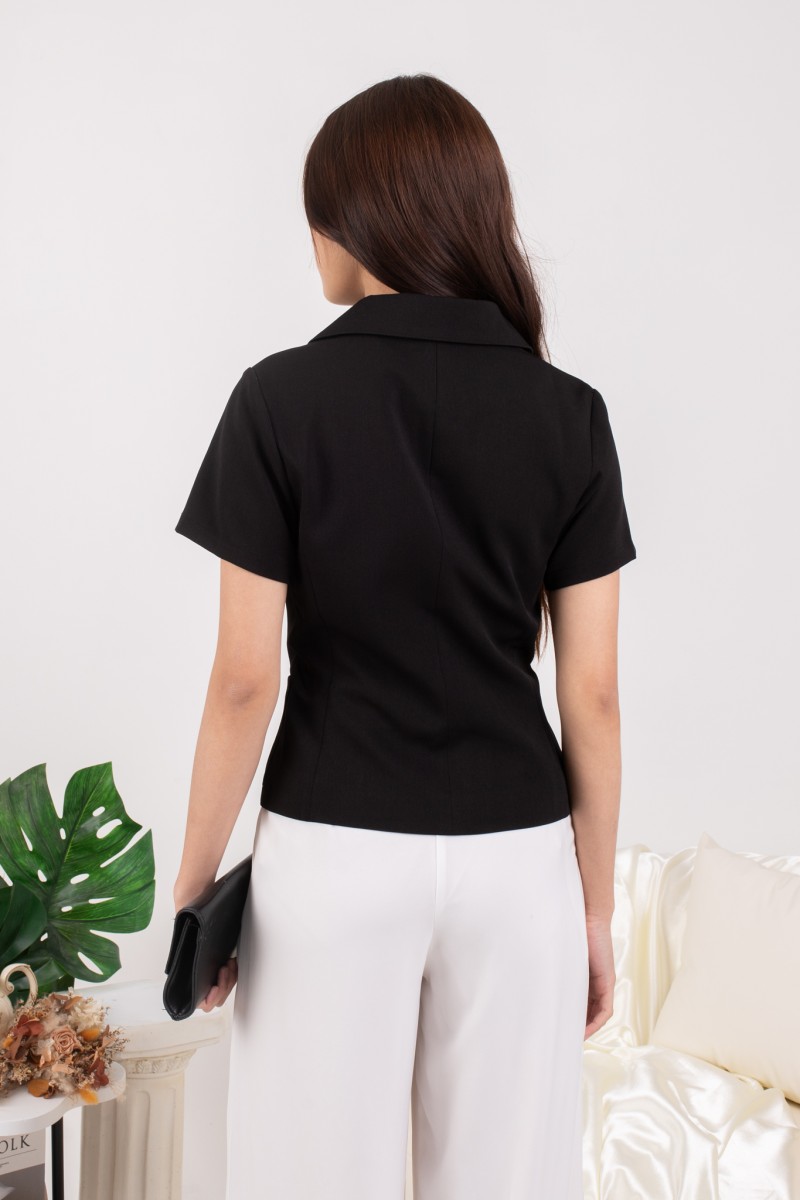 Yvaine Tailored Blazer Top in Black