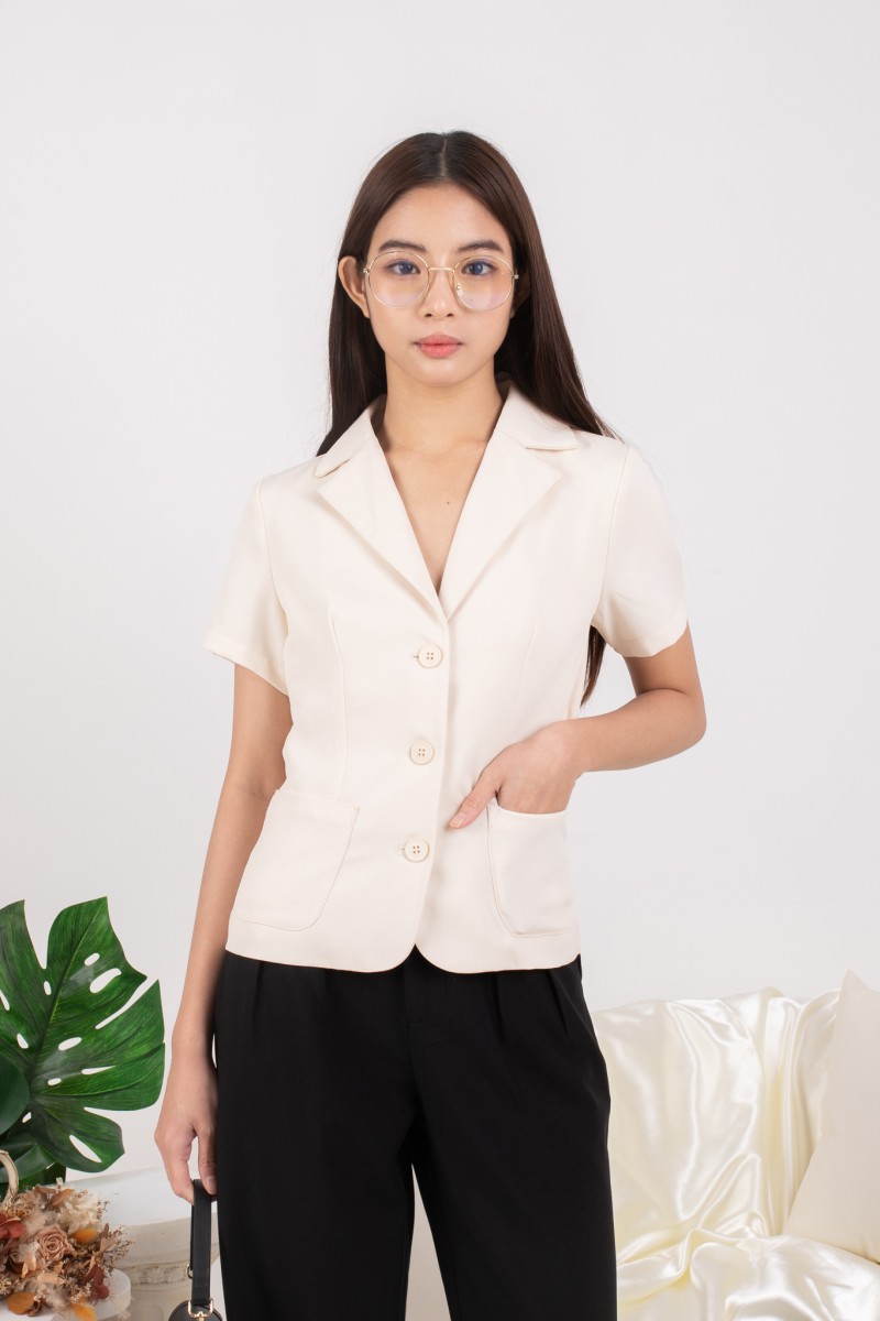Yvaine Tailored Blazer Top in Cream