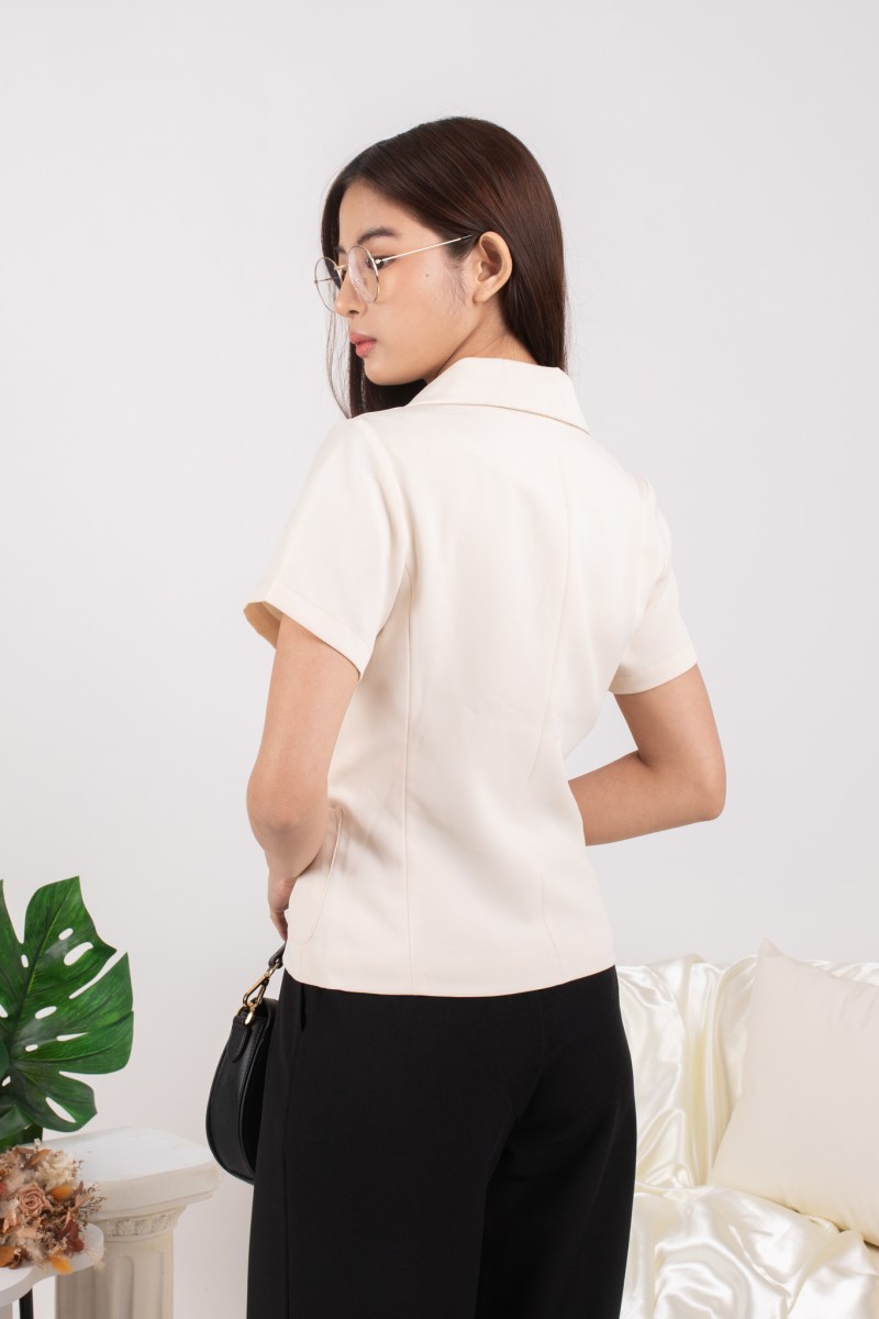 Yvaine Tailored Blazer Top in Cream