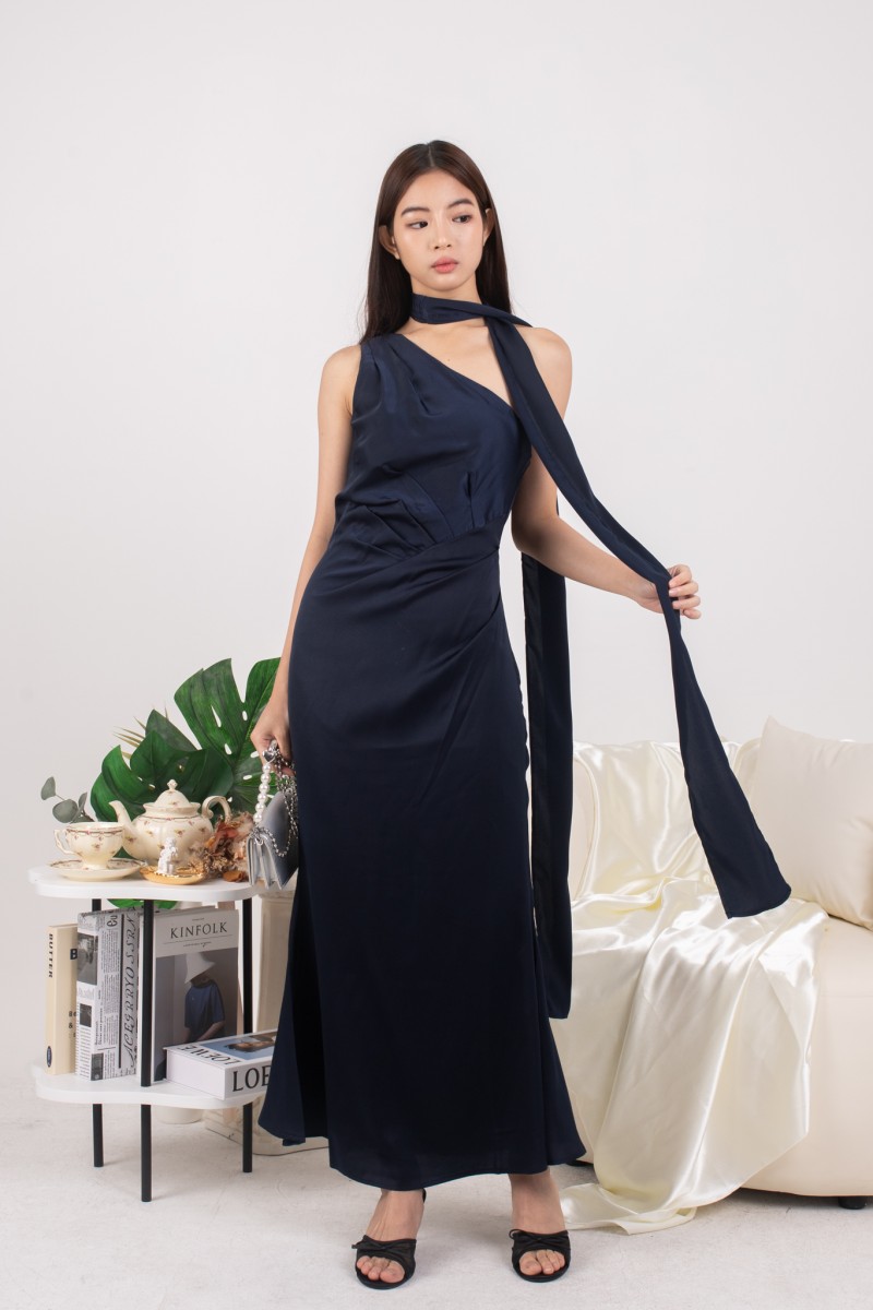 Rosavelle Drape Gown in Navy