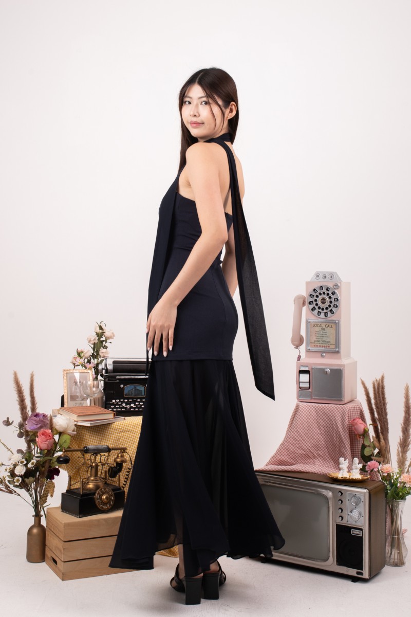 BACKORDERS2: Coraline Padded Maxi Dress in Navy