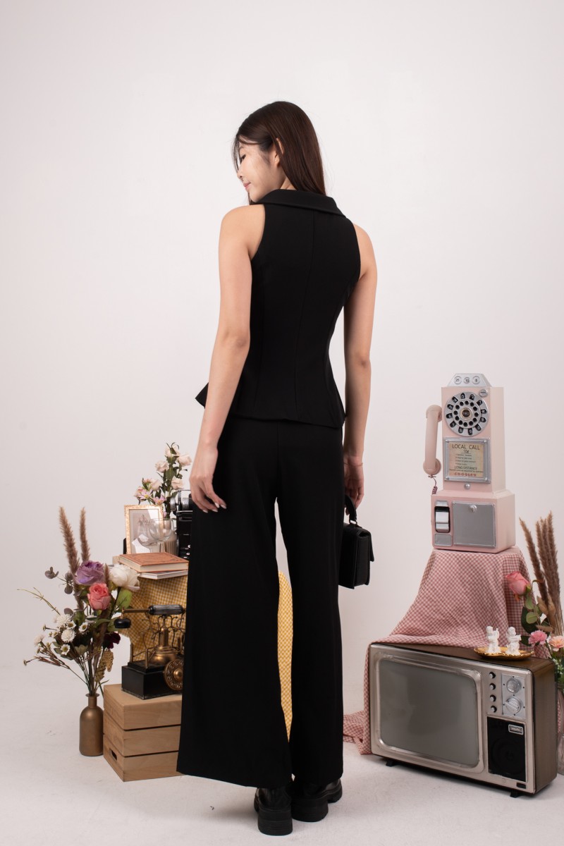 BACKORDERS: Kyer Button Vest Top in Black