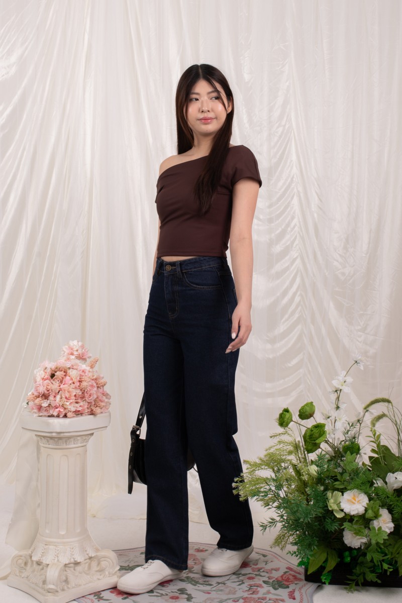 Nysa Straight Leg Denim Jeans in Dark-Wash