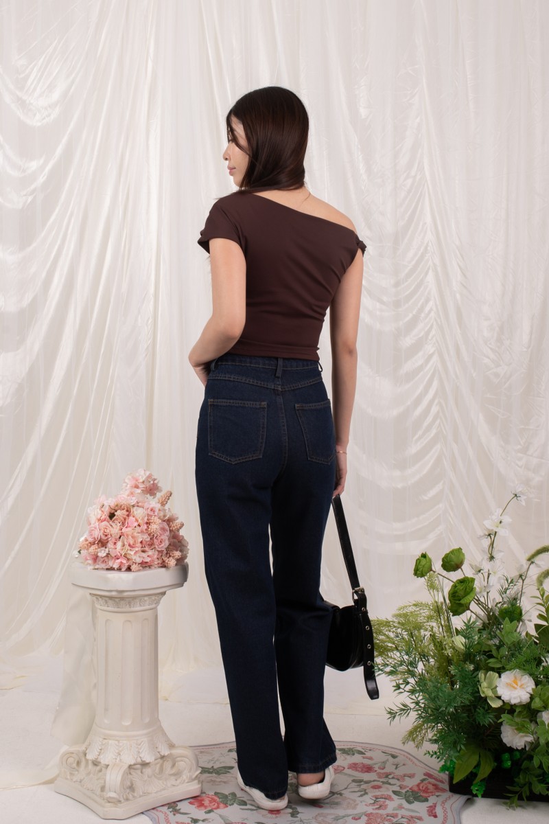 Nysa Straight Leg Denim Jeans in Dark-Wash
