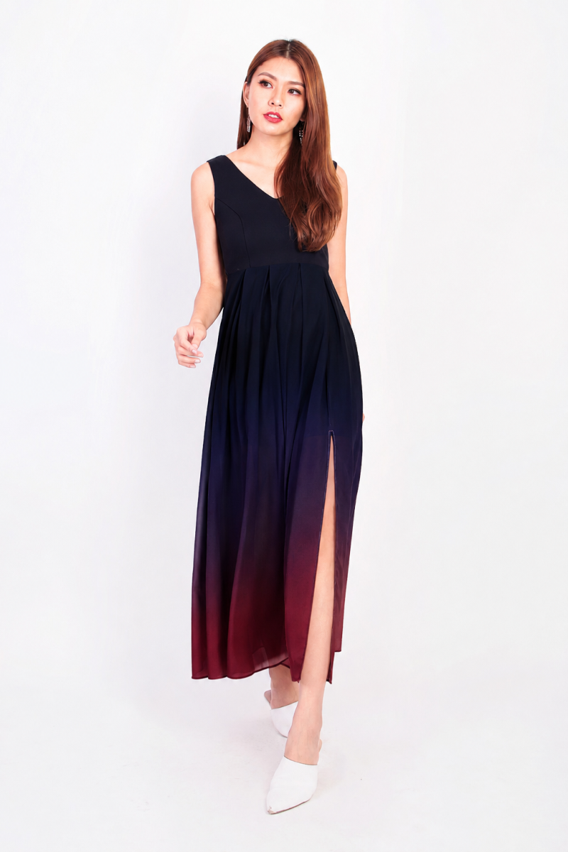 Jazreel Ombre Maxi Dress in Navy