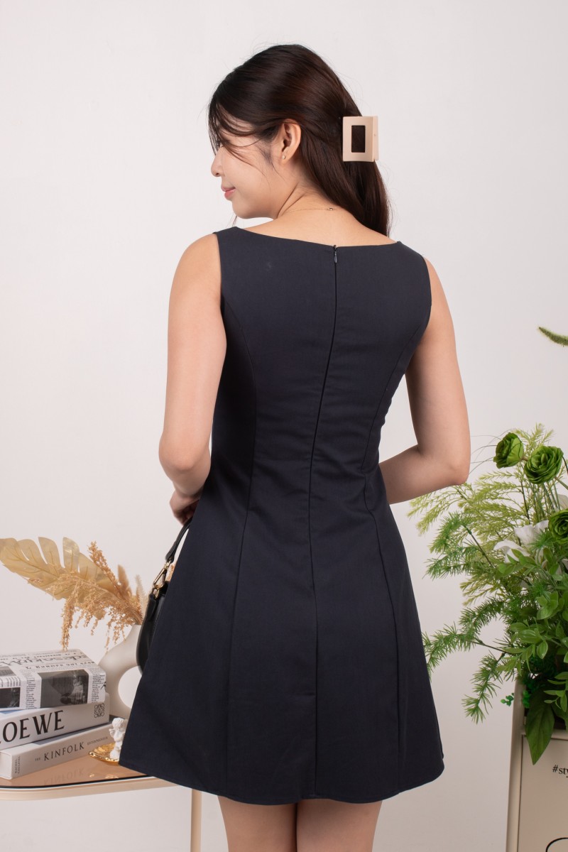 Norelle Boat Neck Dress in Navy