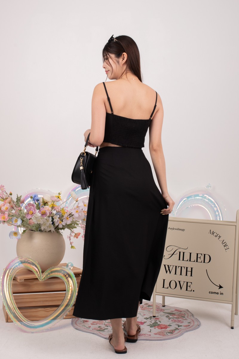 Floris Tank Top in Black
