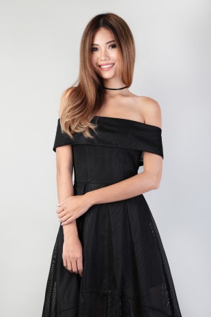 Rozel Off Shoulder Dress in Black