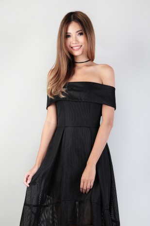 Rozel Off Shoulder Dress in Black