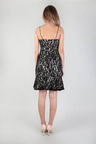 Aspen Flounce Dress in Black