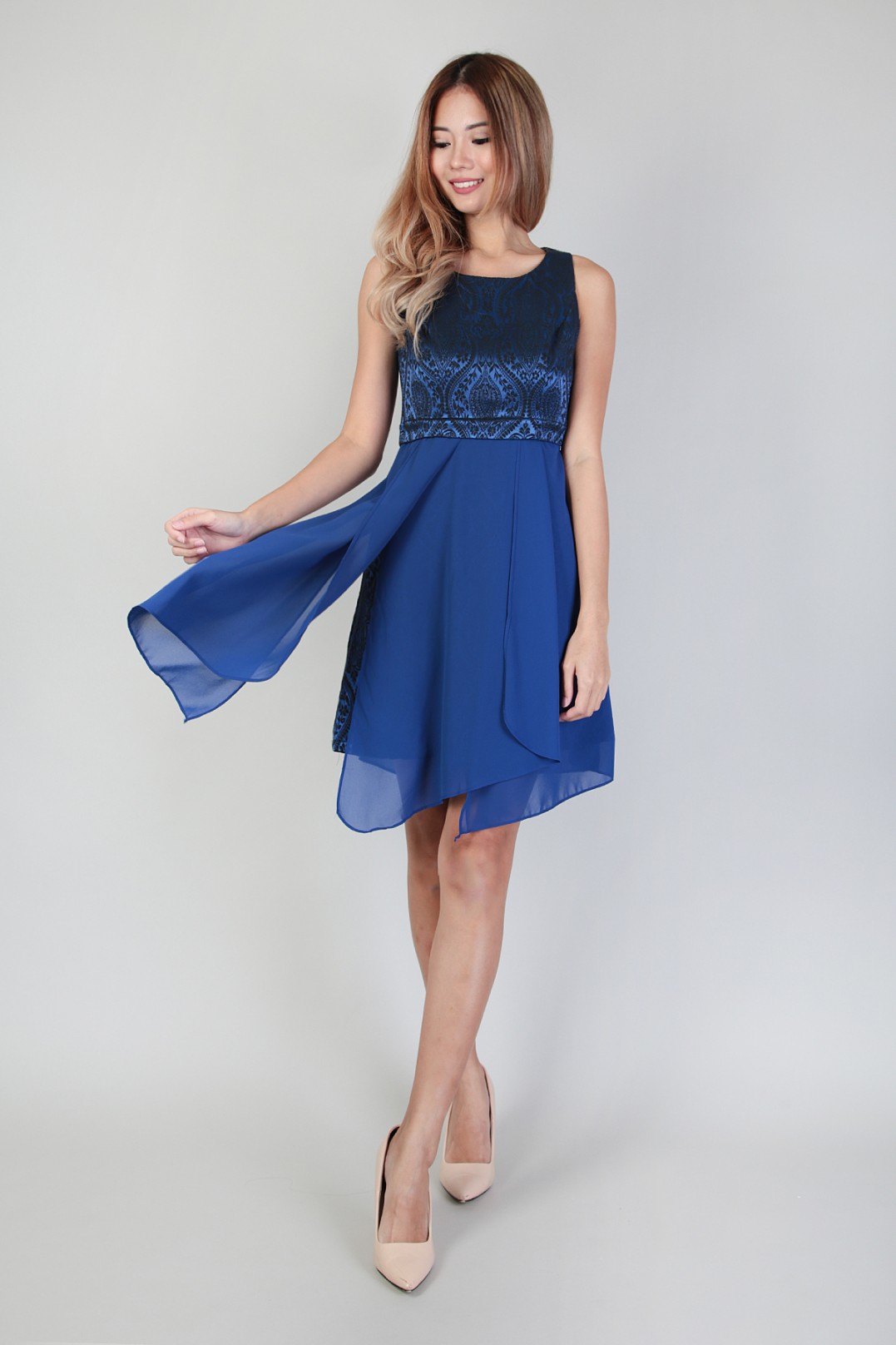 Jadine Emboss Dress in Navy MGP